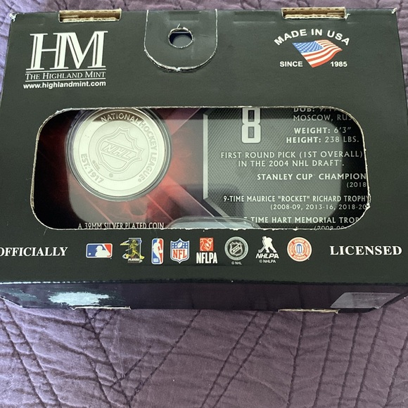 Set of 2: new Alex Ovechkin collectible silver coin & card - Picture 4 of 9